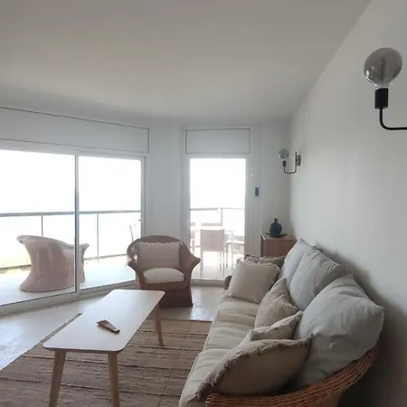 Cosette Boulbes Apartamento *